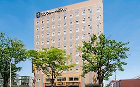โรงแรมคอมฟอร์ท มาเอะบาชิ